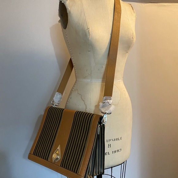Fendi VINTAGE crossbody - Picture 11 of 11